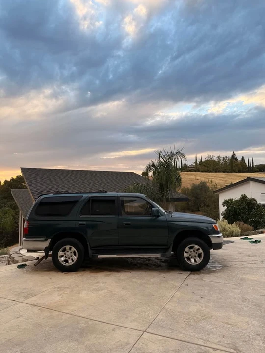 1998 Toyota 4Runner 3rd Gen - Image 4 of 12