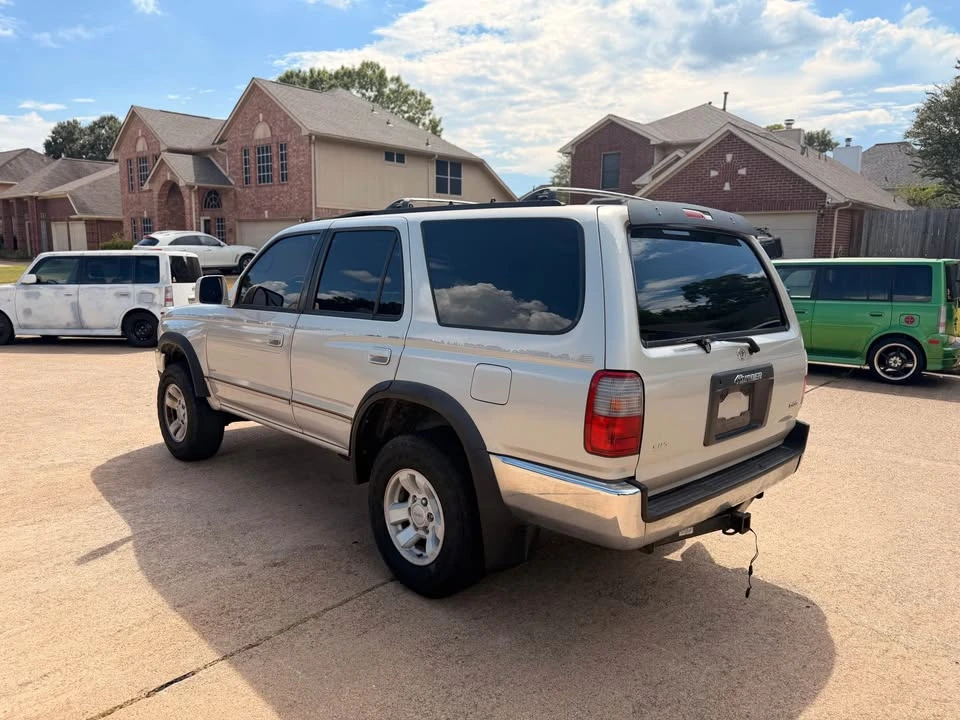 1998 Toyota 4Runner 3rd Gen - Image 3 of 11