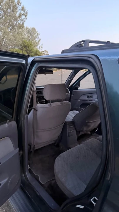 1998 Toyota 4Runner 3rd Gen - Image 9 of 12
