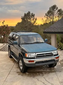 1998 Toyota 4Runner SR5 Premium Sport Utility 4D