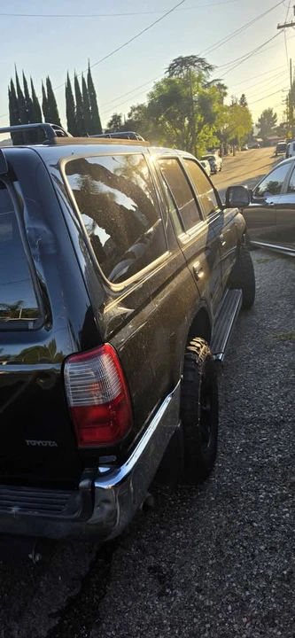1998 Toyota 4Runner 3rd Gen - Image 5 of 10