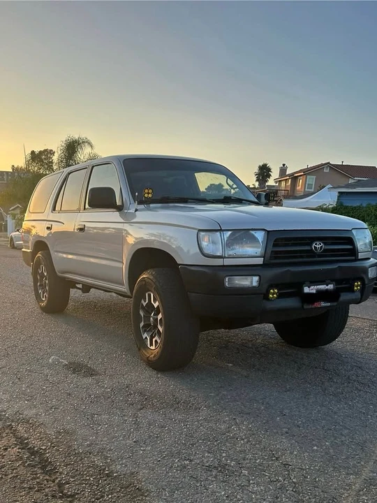 1998 Toyota 4Runner 3rd Gen - Image 2 of 9