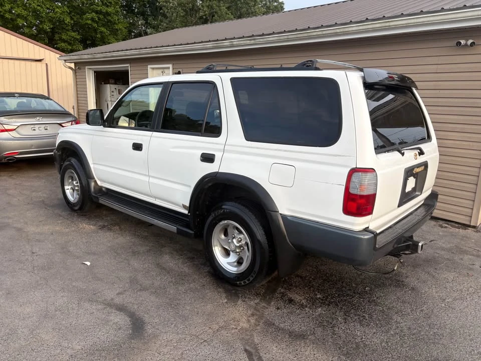 1998 Toyota 4Runner 3rd Gen - Image 5 of 10