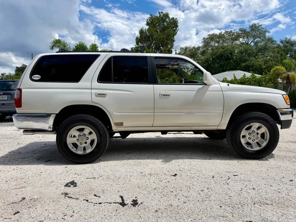 1998 Toyota 4Runner 3rd Gen - Image 4 of 12