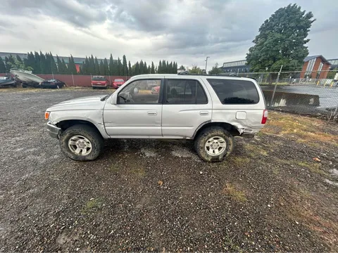 1998 Toyota 4Runner SR5 Sport Utility 4D