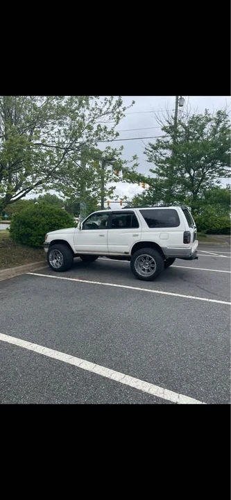 1998 Toyota 4Runner 3rd Gen - Image 2 of 7