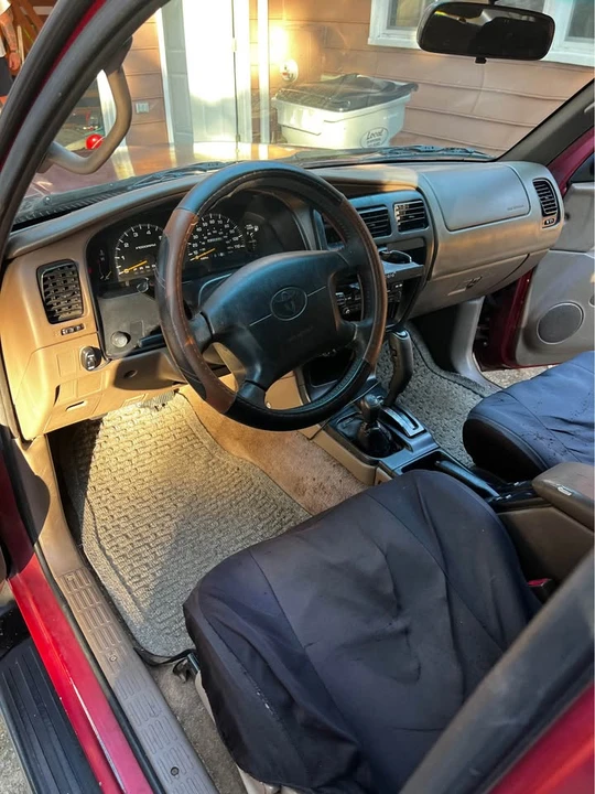 1998 Toyota 4Runner 3rd Gen - Image 12 of 16