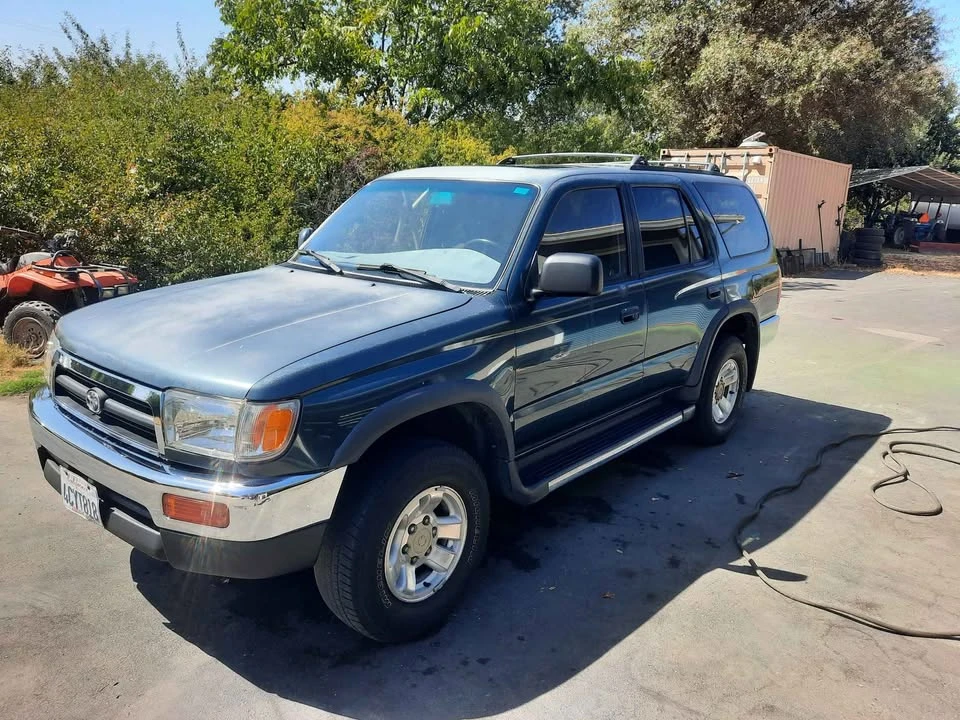 1998 Toyota 4Runner 3rd Gen - Image 2 of 12