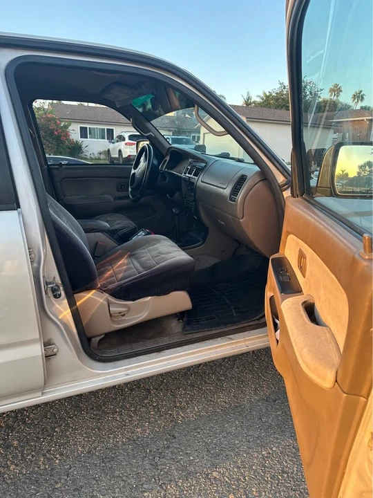 1998 Toyota 4Runner 3rd Gen - Image 4 of 8