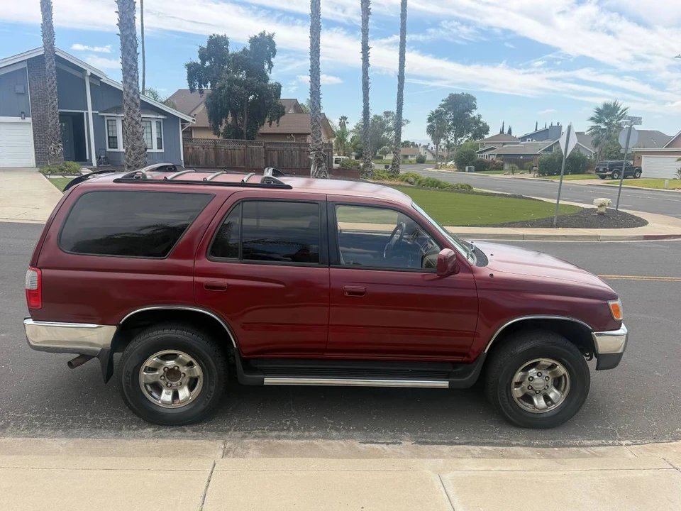 1998 Toyota 4Runner 3rd Gen - Image 2 of 9
