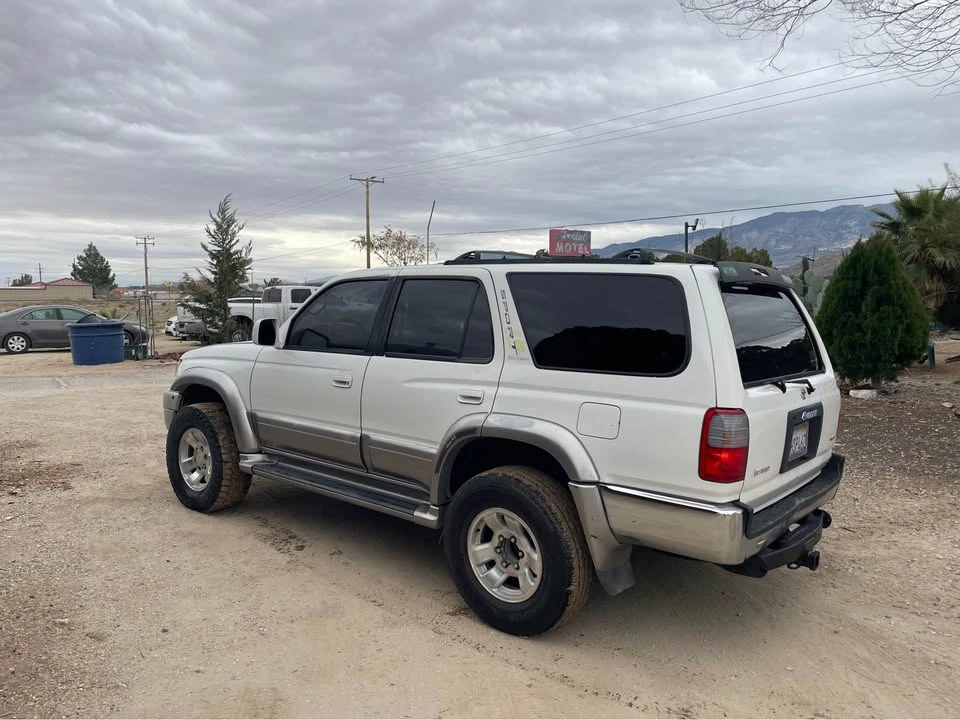 1998 Toyota 4Runner 3rd Gen - Image 4 of 17
