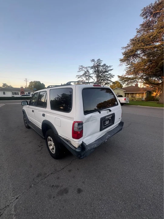 1998 Toyota 4Runner 3rd Gen - Image 4 of 8