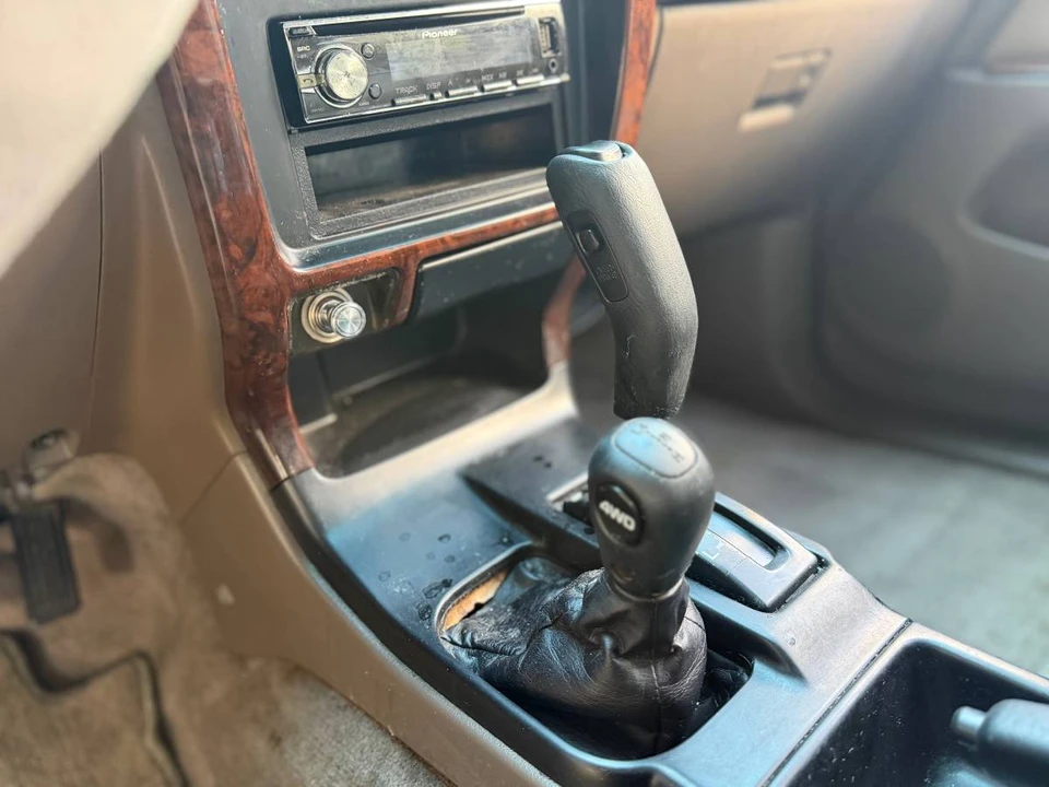 1998 Toyota 4Runner 3rd Gen - Image 9 of 15