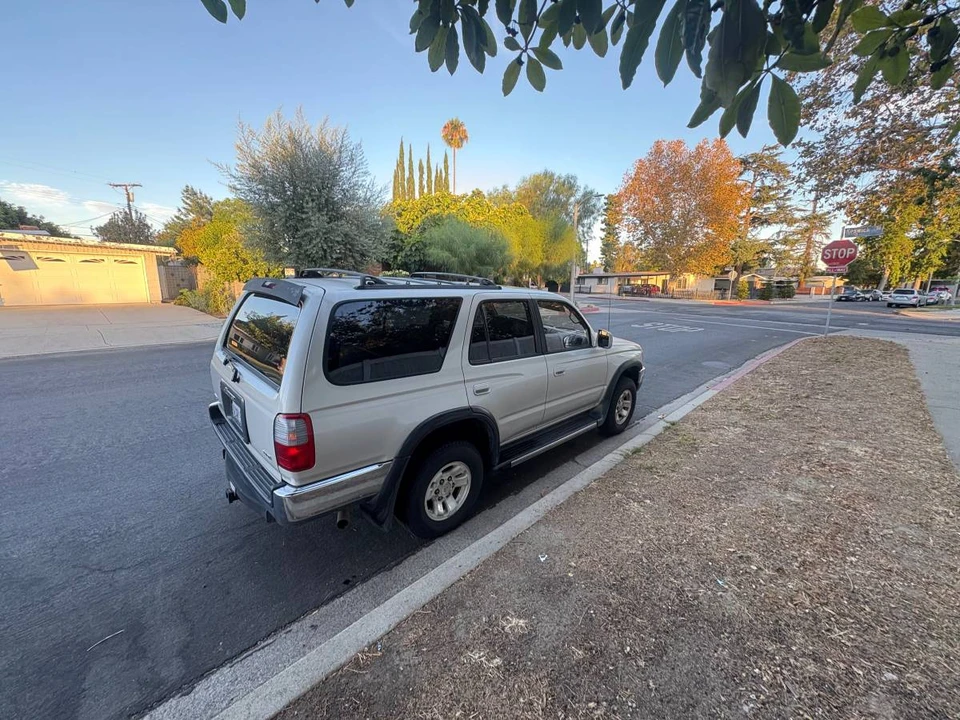1998 Toyota 4Runner 3rd Gen - Image 4 of 8