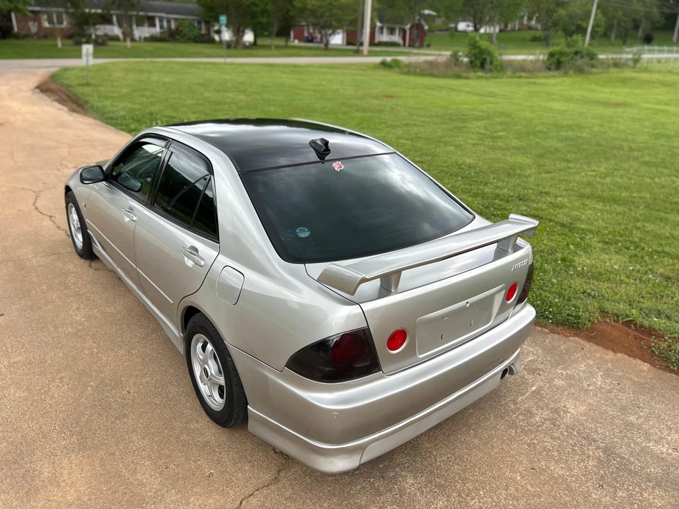 1998 Toyota - Image 18 of 31