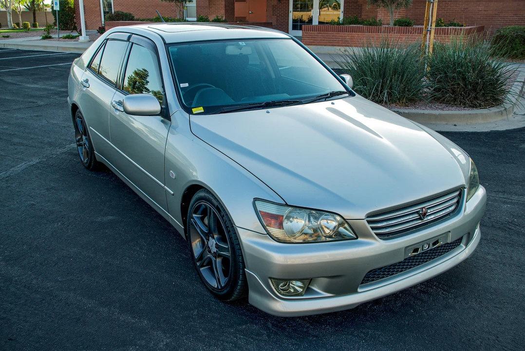1998 Toyota - Image 25 of 31