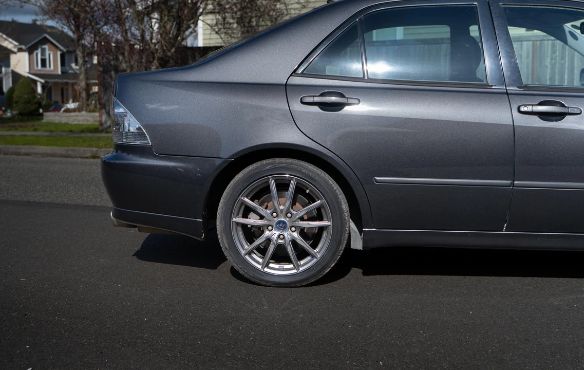 1998 Toyota - Image 30 of 31