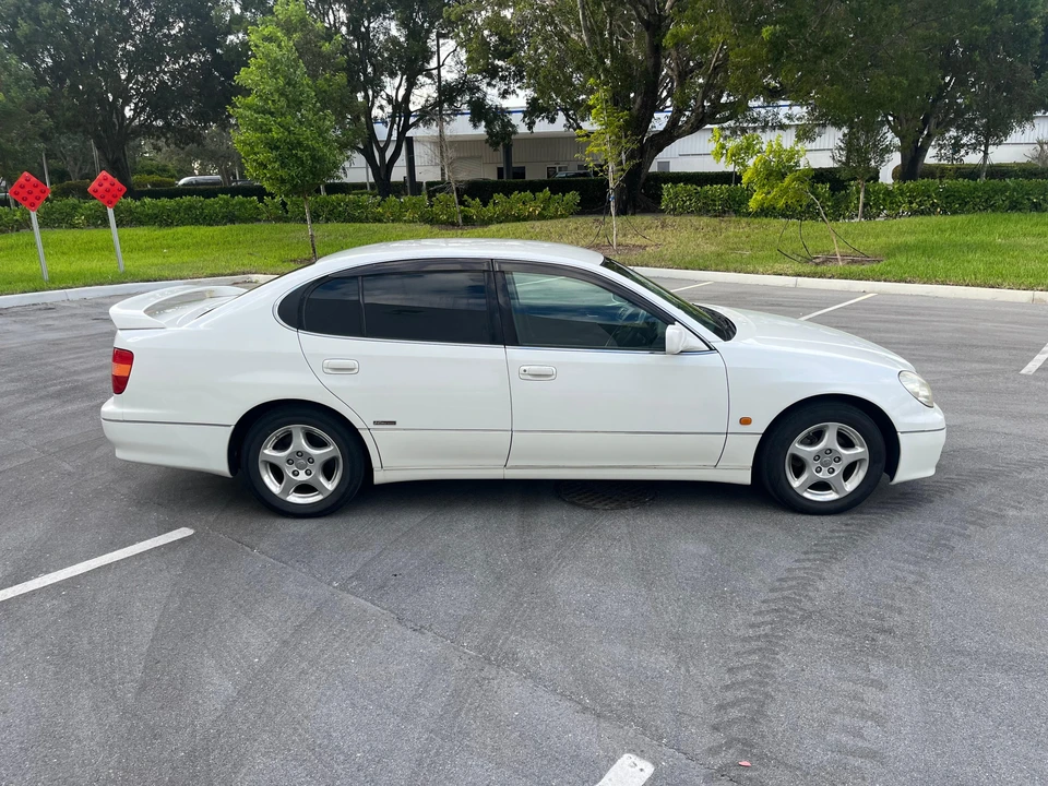1998 Toyota Crown 10th Gen - Image 26 of 31