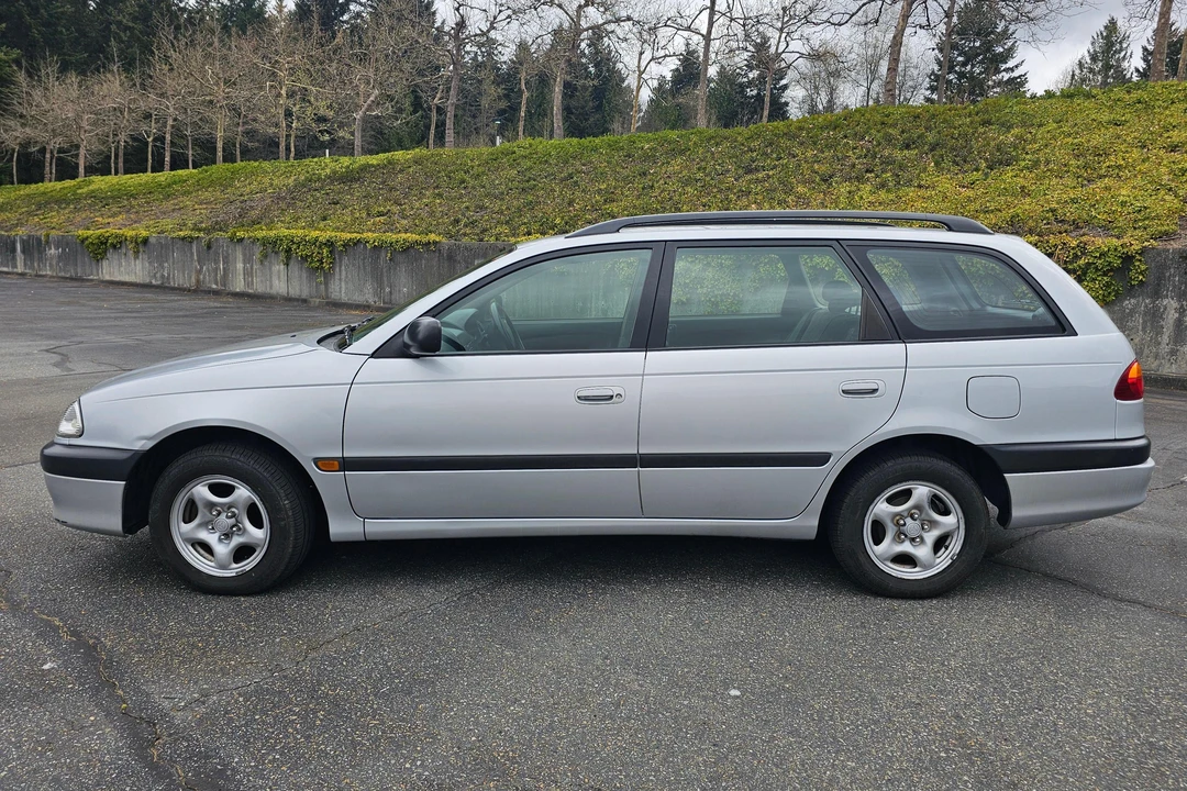 1998 Toyota Caldina 2nd Gen - Image 3 of 31