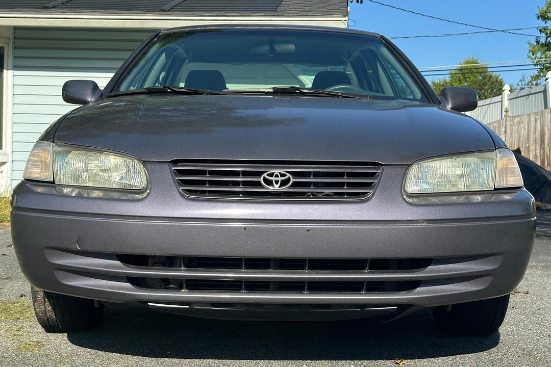 1998 Toyota Camry 4th Gen - Image 2 of 31