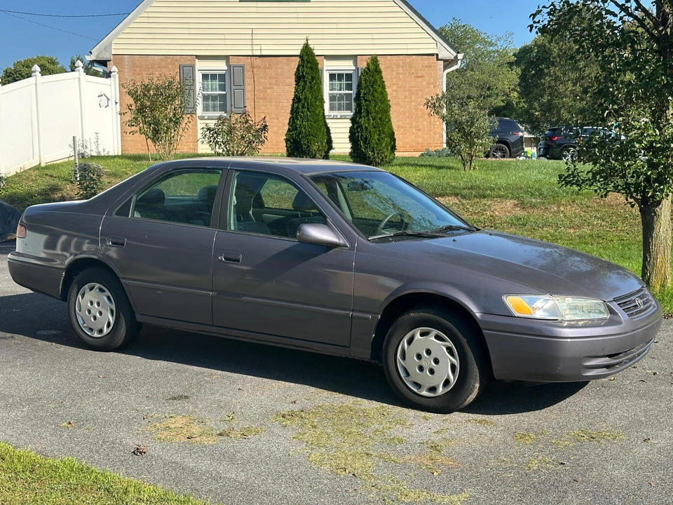1998 Toyota Camry 4th Gen - Image 21 of 31