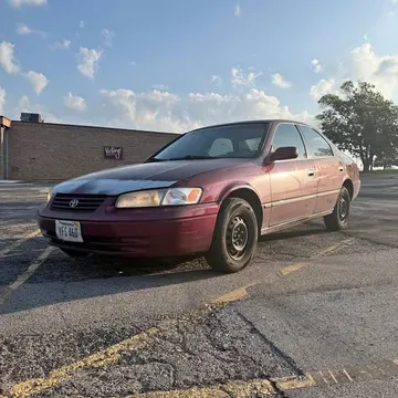 1998 Toyota Camry LE Sedan 4D