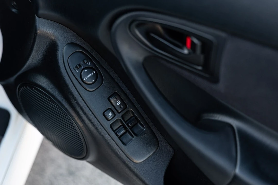 1998 Toyota Celica 6th Gen - Image 10 of 30