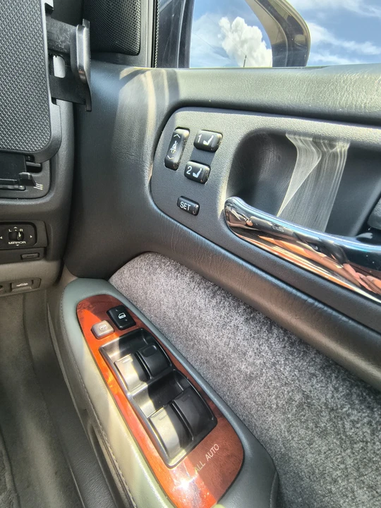1998 Toyota Celsior 2nd Gen - Image 16 of 21
