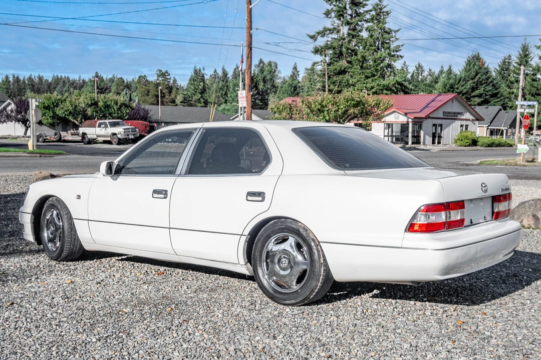 1998 Toyota Celsior 2nd Gen - Image 8 of 31