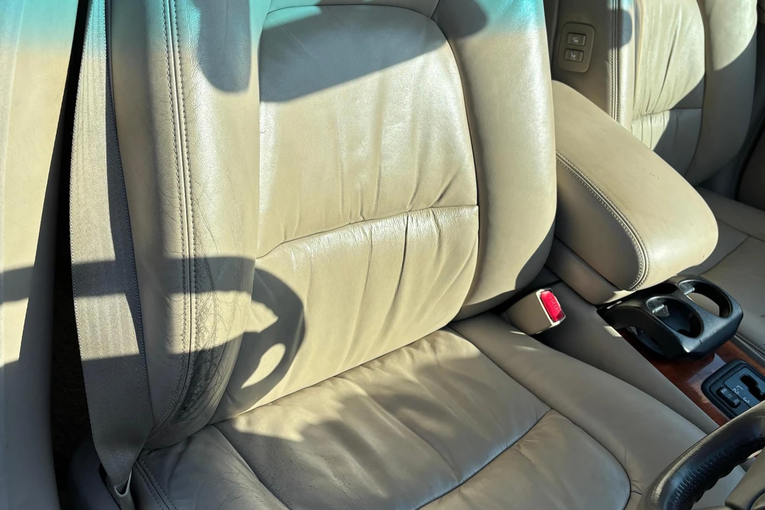 1998 Toyota Celsior 2nd Gen - Image 26 of 31