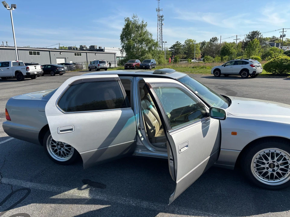 1998 Toyota Celsior 2nd Gen - Image 18 of 31