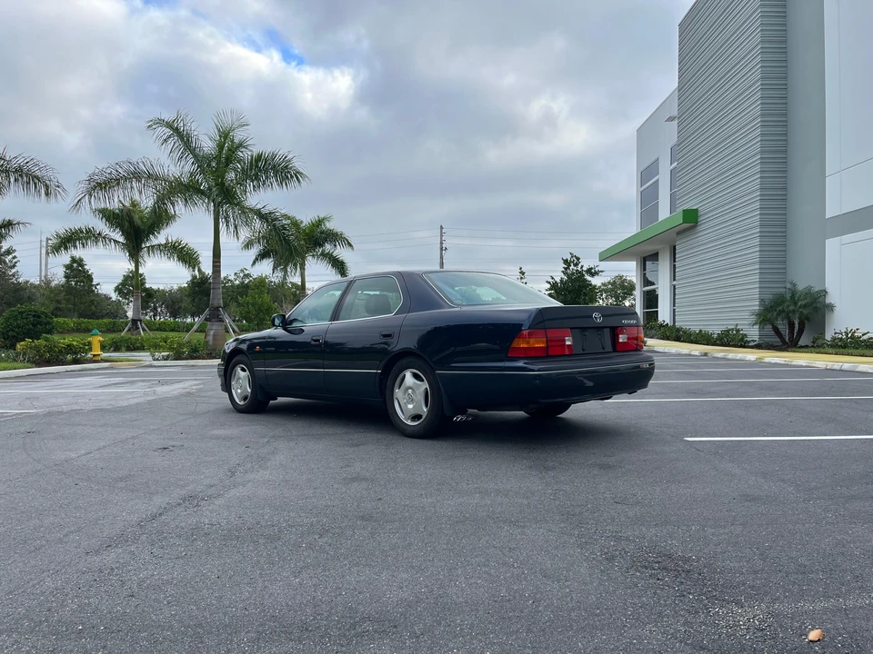 1998 Toyota Celsior 2nd Gen - Image 13 of 31