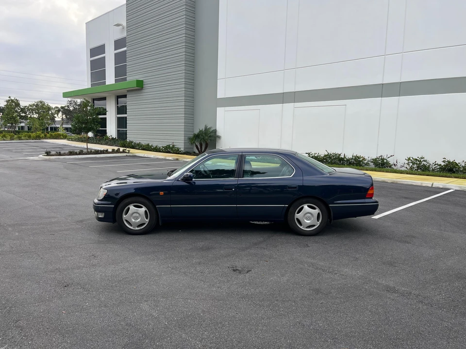 1998 Toyota Celsior 2nd Gen - Image 10 of 31