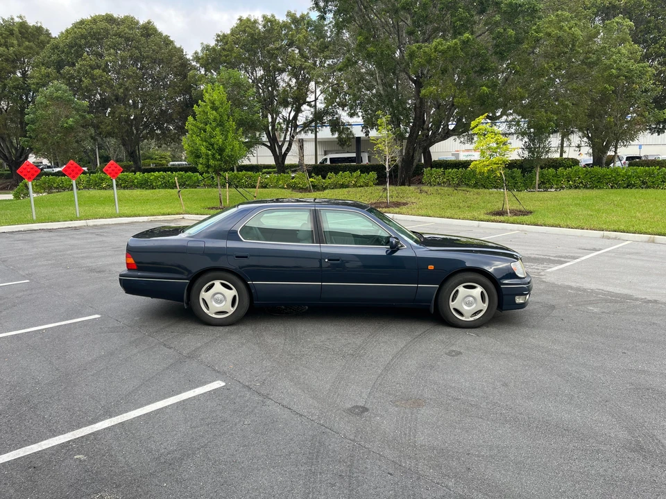 1998 Toyota Celsior 2nd Gen - Image 22 of 31