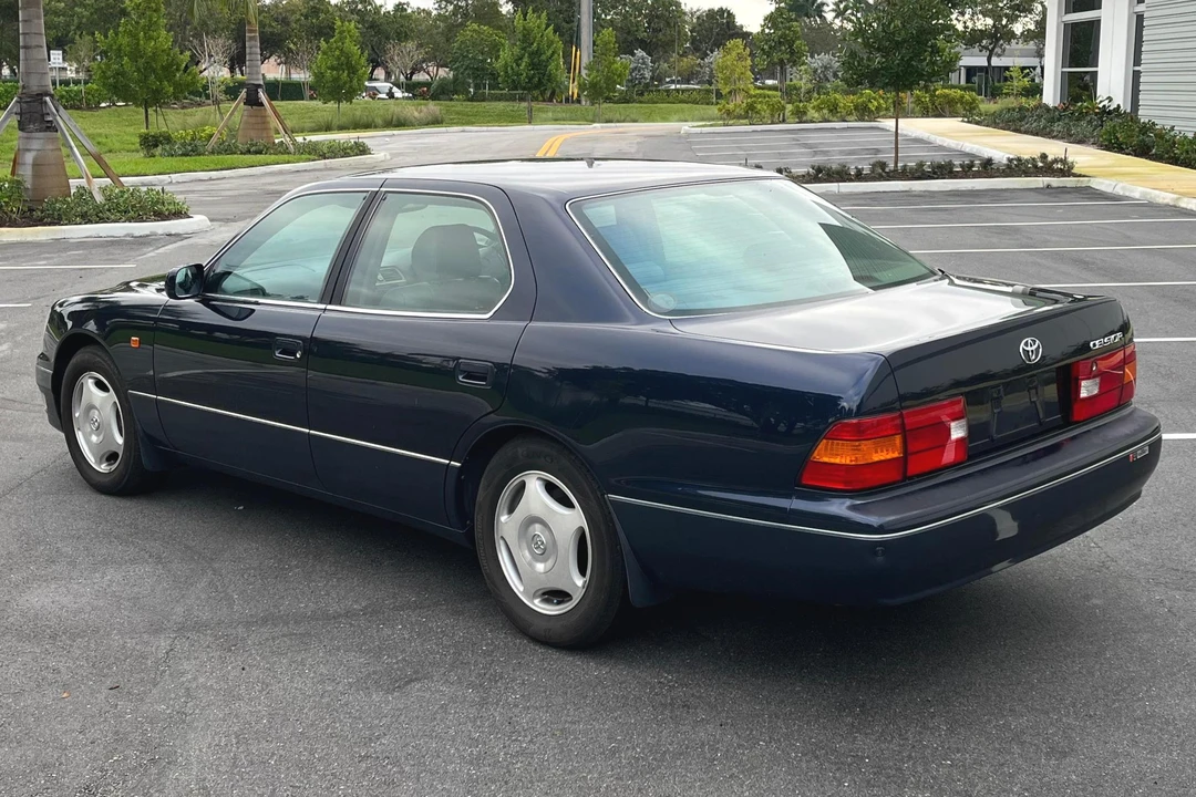 1998 Toyota Celsior 2nd Gen - Image 4 of 31