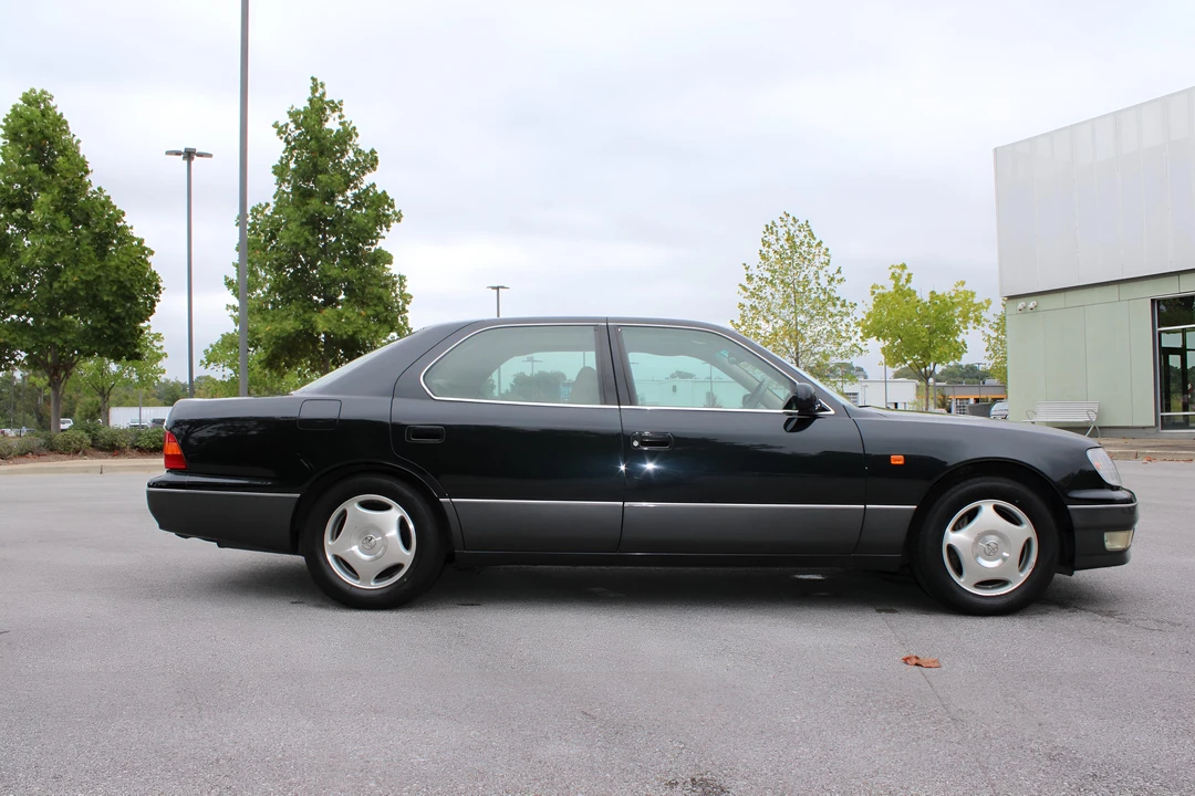1998 Toyota Celsior 2nd Gen - Image 25 of 31