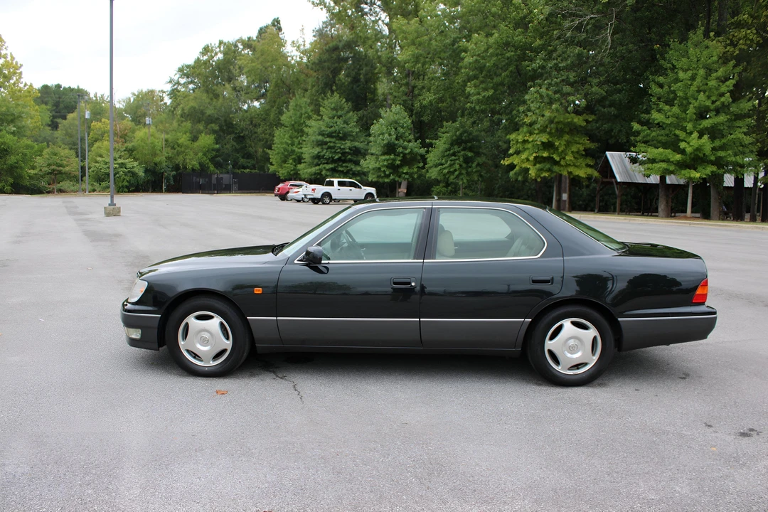 1998 Toyota Celsior 2nd Gen - Image 13 of 31
