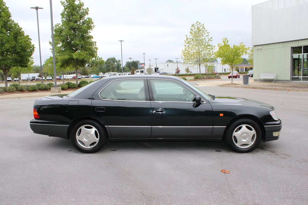 1998 Toyota Celsior 2nd Gen - Image 24 of 31