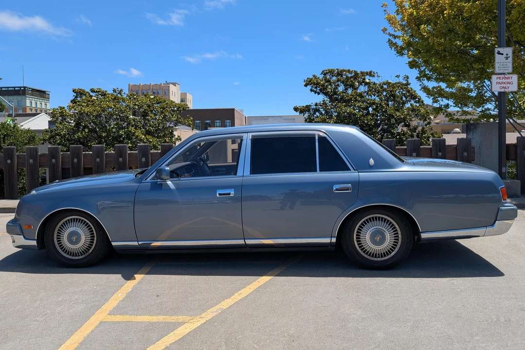 1998 Toyota Century 2nd Gen - Image 3 of 31