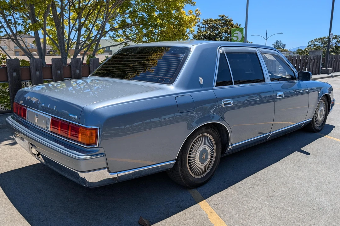 1998 Toyota Century 2nd Gen - Image 4 of 31