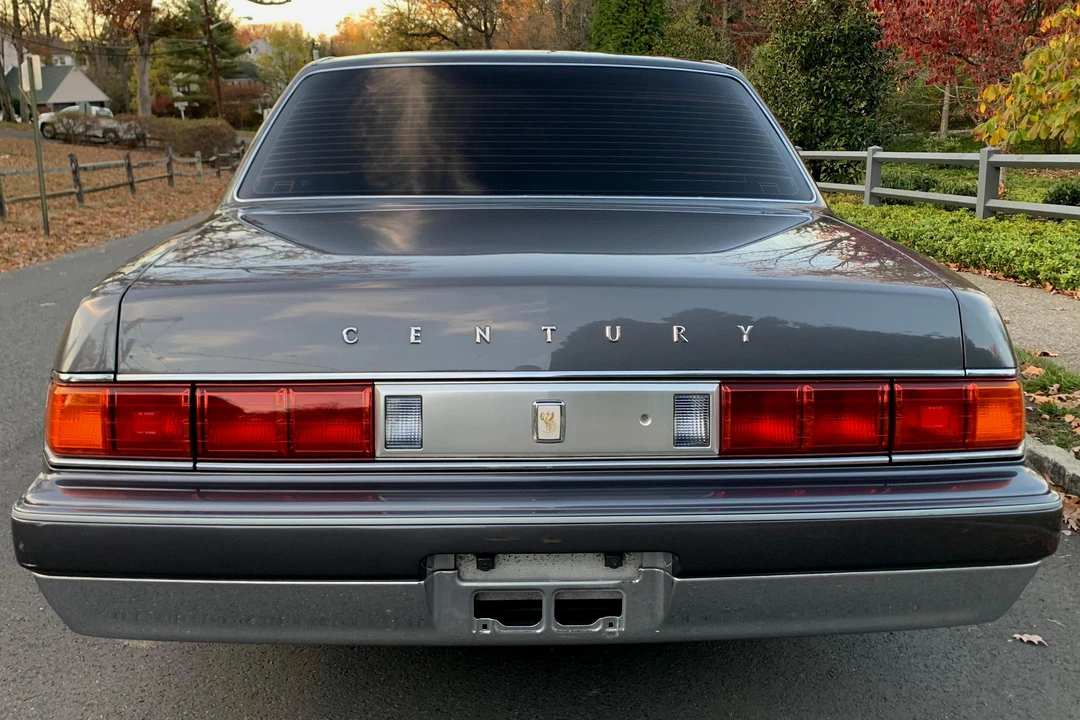 1998 Toyota Century 2nd Gen - Image 5 of 31