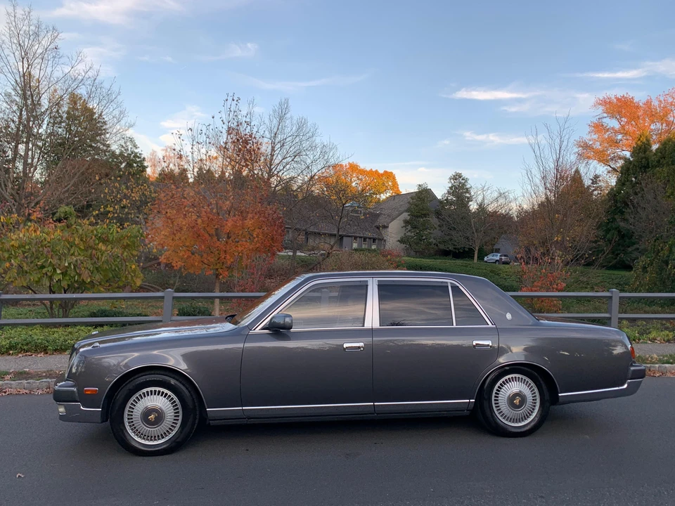 1998 Toyota Century 2nd Gen - Image 9 of 31