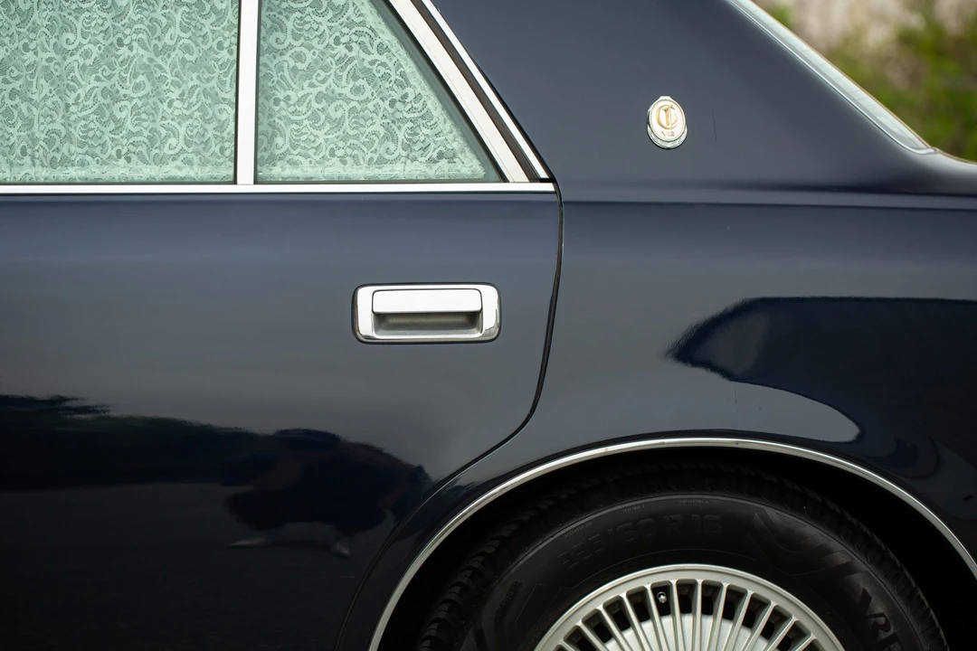 1998 Toyota Century 2nd Gen - Image 28 of 31