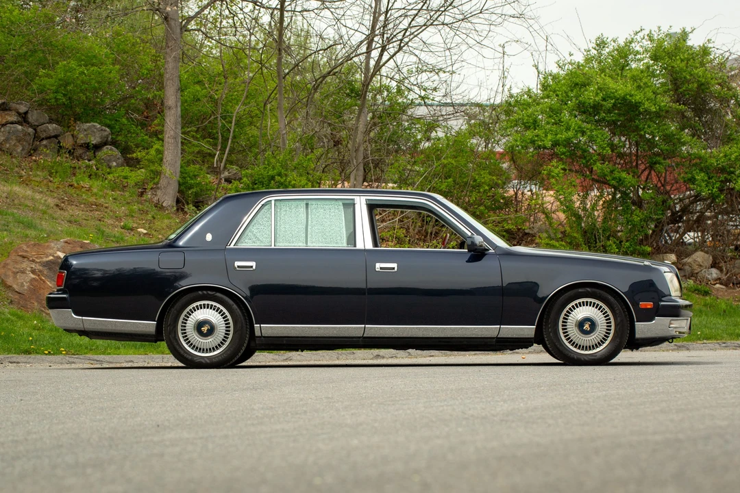1998 Toyota Century 2nd Gen - Image 7 of 31