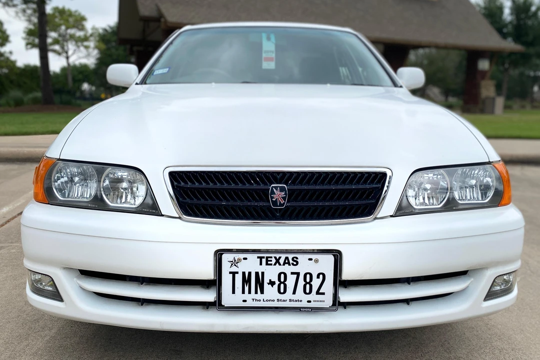 1998 Toyota Chaser 6th Gen - Image 2 of 31
