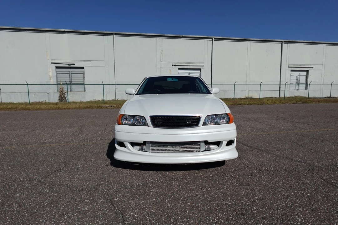 1998 Toyota Chaser 6th Gen - Image 2 of 18