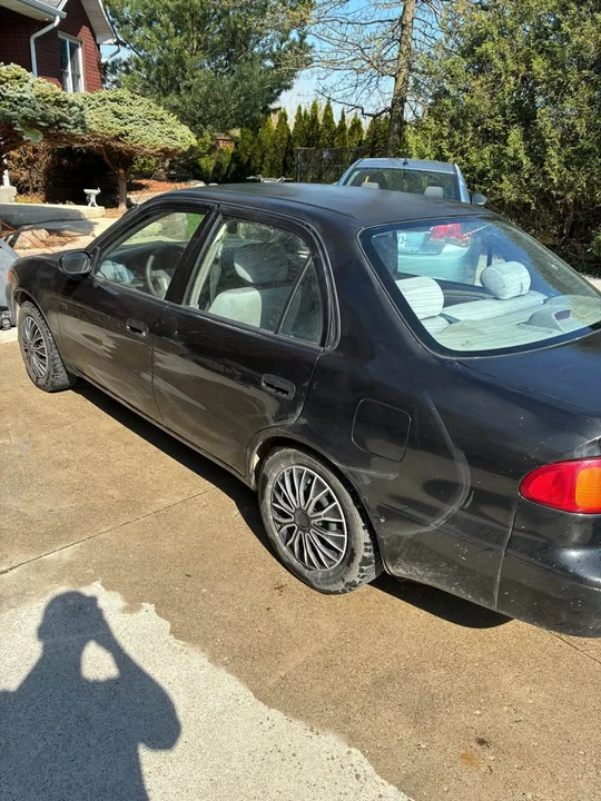 1998 Toyota Corolla 8th Gen - Image 3 of 5