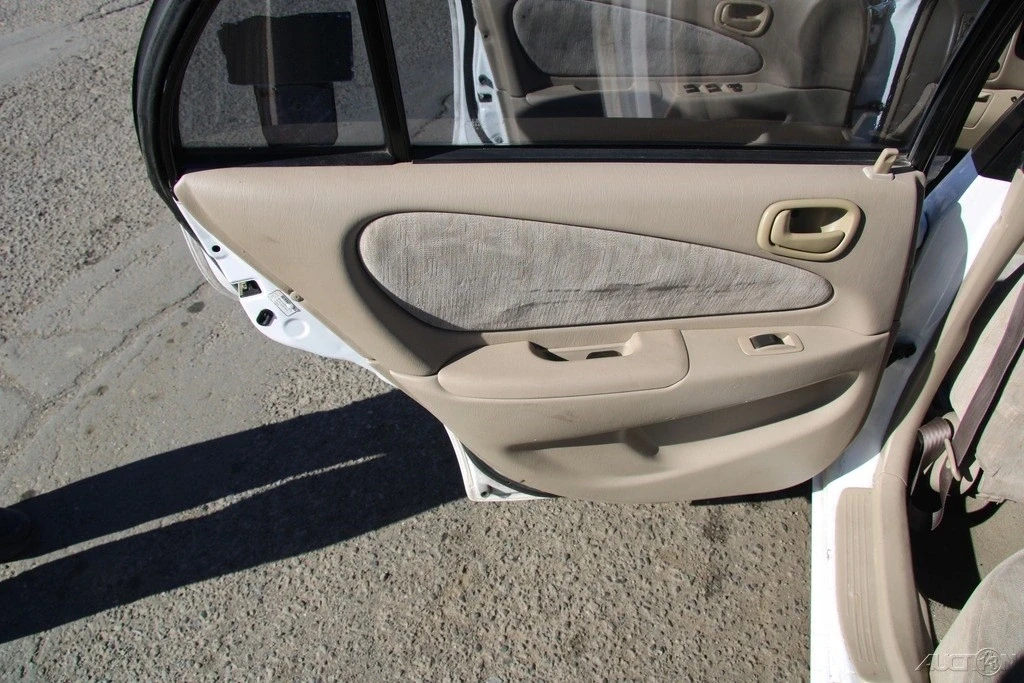 1998 Toyota Corolla 8th Gen - Image 18 of 21