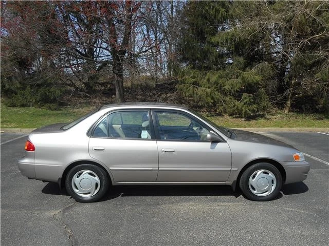 1998 Toyota Corolla 8th Gen - Image 2 of 12