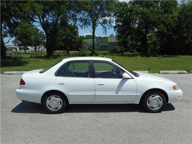 1998 Toyota Corolla 8th Gen - Image 2 of 12
